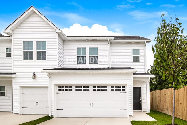 Photo - 1020 Wildflower Dr Townhome