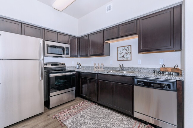 Willow Creek Apartments