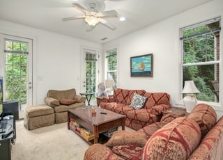 Photo - 511 Coolidge St