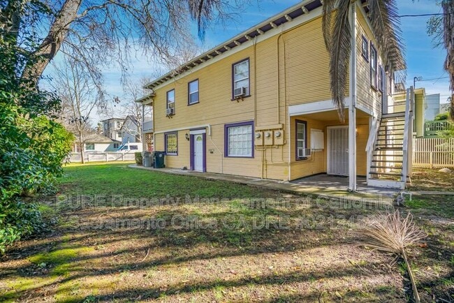 Photo - 2324 Castro Way