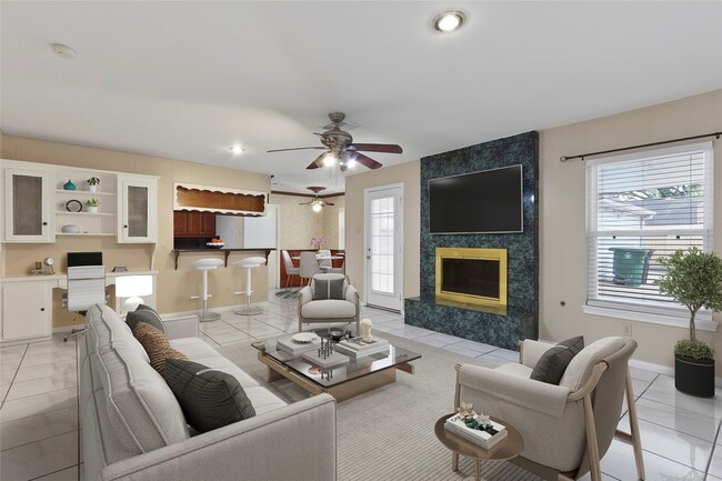 Photo - 12303 Barryknoll Ln