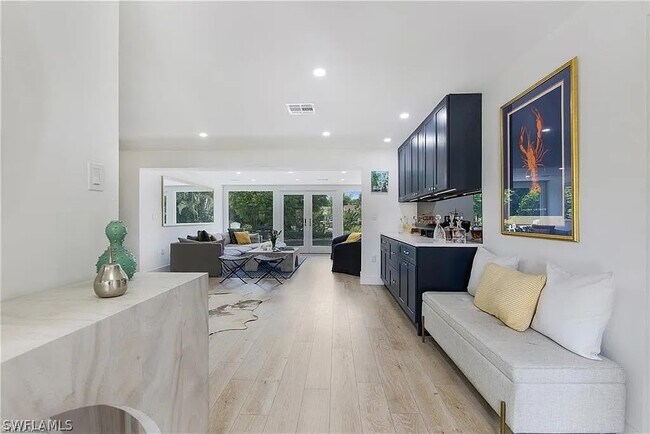 Photo - 1600 Curlew Ave