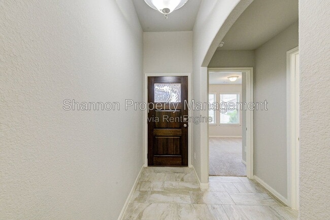 Photo - 239 Murrieta Ln