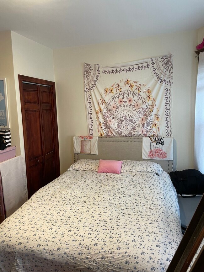 Photo - 8 Foskett St Unit 2