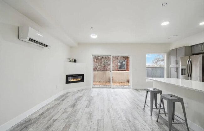 3576 W 66th Ave
