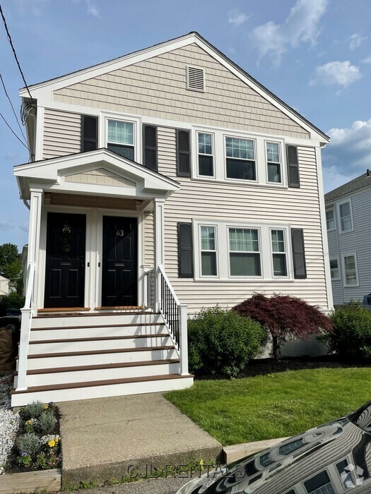 Building Photo - 65 Davis Rd Unit 2 Rental