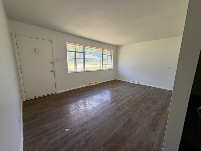 Photo - 5547 Holborn Dr