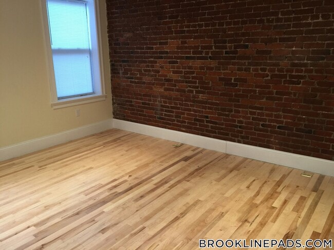 1203 Beacon St Unit 2