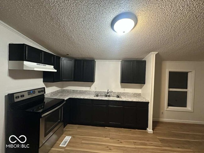 Photo - 9318 Elmtree Ct