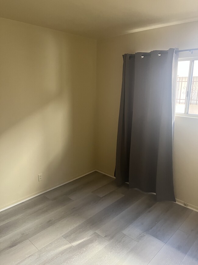 Photo - 3813 Prospect Ave