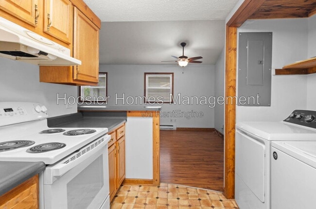 Photo - 2919 S East St