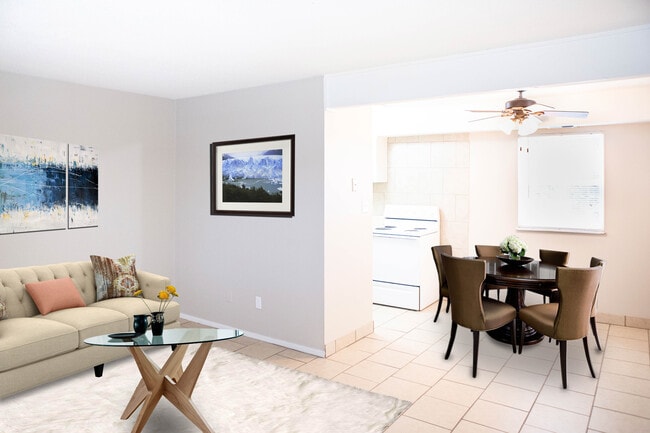 Sala de estar y comedor - The Clearing