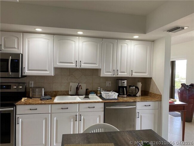 Photo - 5100 N Ocean Blvd Unit 818