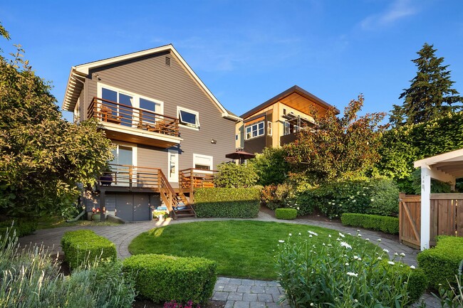 Photo - 3bd/2ba Seattle Home