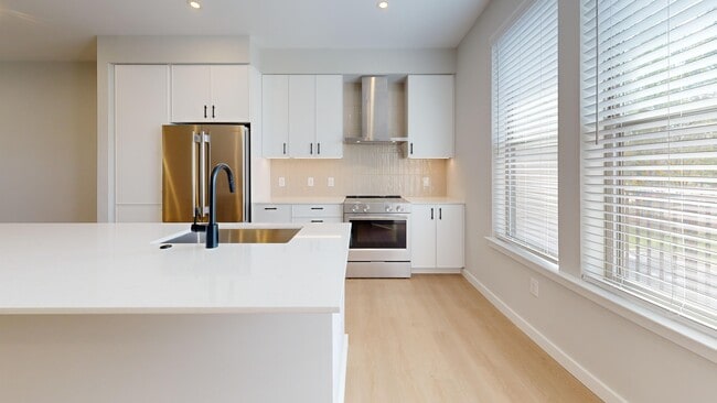 Building Photo - Avalon Brier Creek