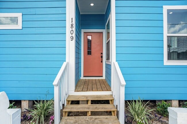 Photo - 1809 19th St