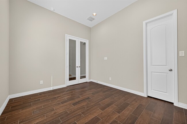 Photo - 24118 Cannon Anello Ct