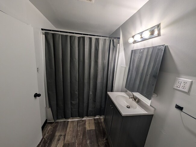 Photo - 516 10th St Unit B