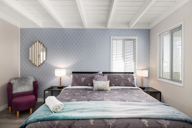 Photo - 281 E Pleasant St Unidad B