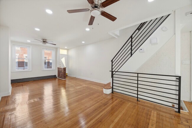 Photo - 524 Fernon St