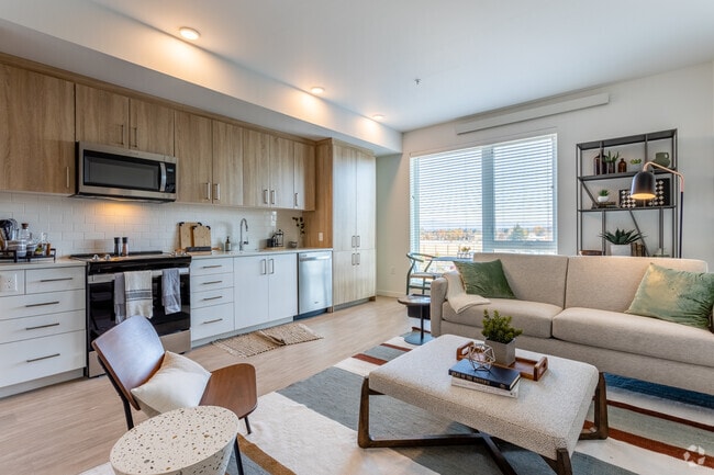 Urban 1BR, 1BA - 580SF
