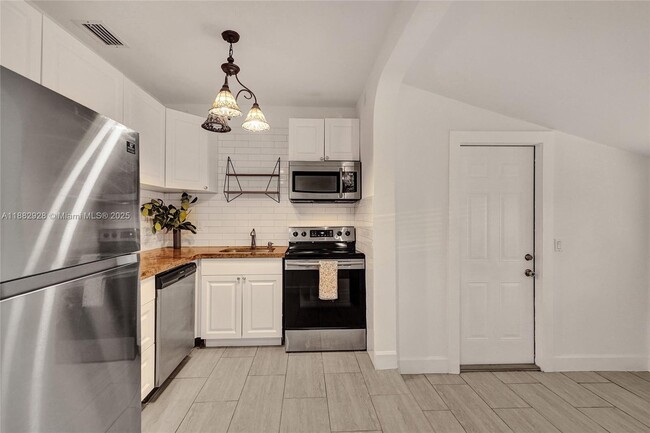 Photo - 4718 NW 15th Ave