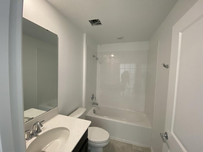 Photo - 5095 Tanzanite Dr