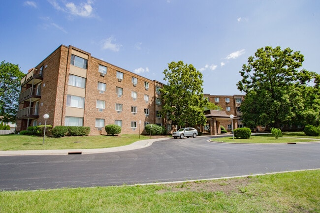 Photo - 1880 Bonnie Ln Unit 410