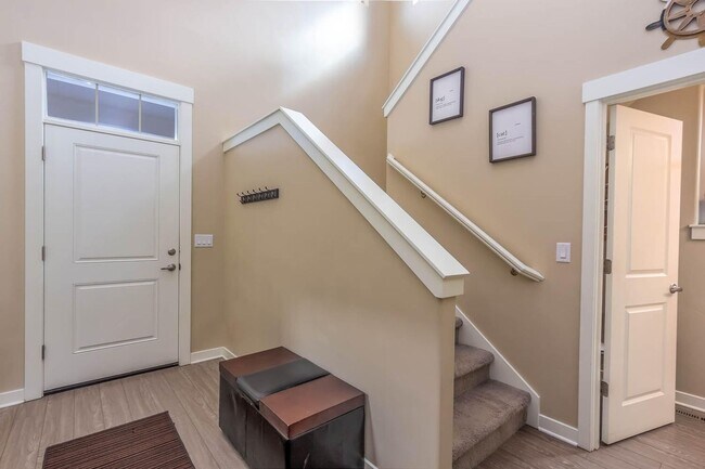 Photo - 3760 SW Badger Ct House