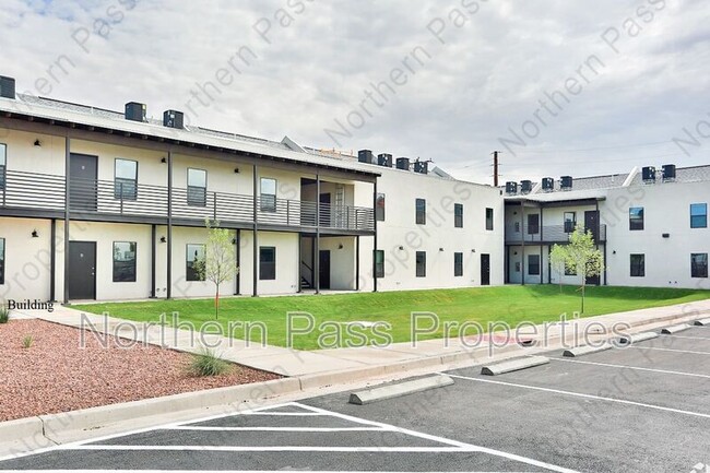 Building Photo - 1061 Ranger Trail Unit 11