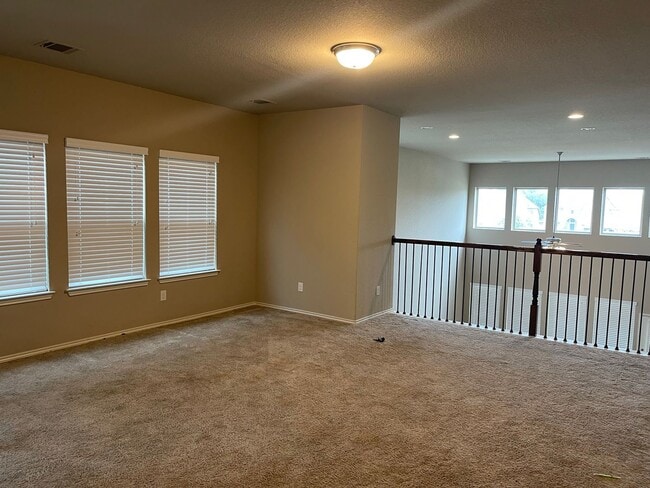 Photo - 4 Bedroom/3.5 Bath Kallison Ranch