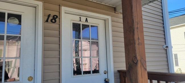 Photo - 18 Montgomery St Unit 1A