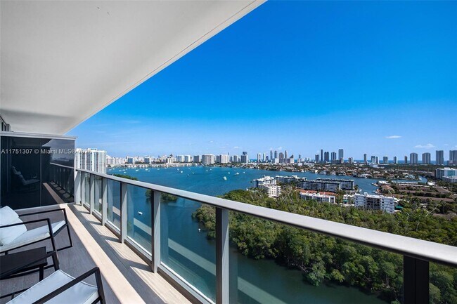 Photo - 16385 Biscayne Blvd Unidad 2118 Rental