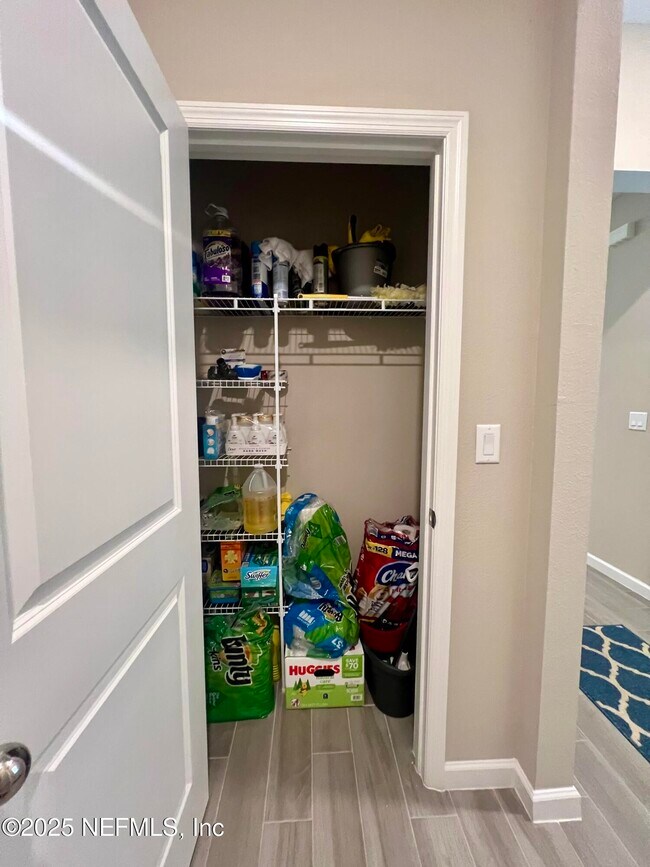 Photo - 2904 Armsdale Rd