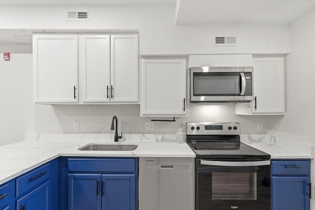 Photo - 48 S Carrollton Ave