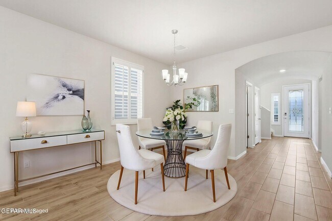 Photo - 12253 Desert Dove Ave