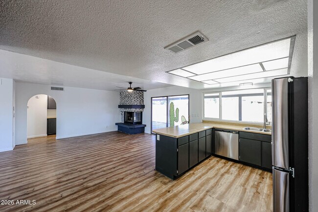 Photo - 2602 E Charleston Ave