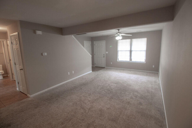 Photo - 4014 Snowy Owl Dr