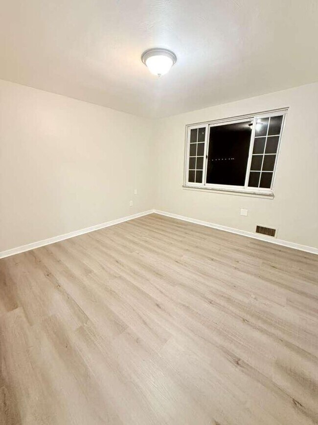 Photo - Spacious and beautifully updated 4-bedroom...