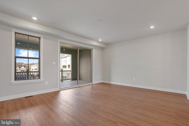 Photo - 6004 Stoneroller St