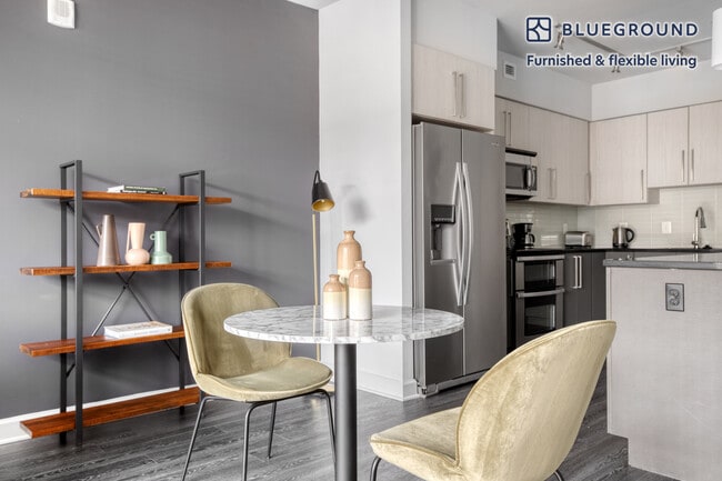 Photo - 3601 Fairfax Dr Unidad FL7-ID526