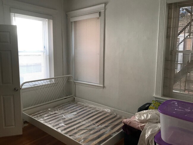 Photo - 64 Hemenway St Unit 5