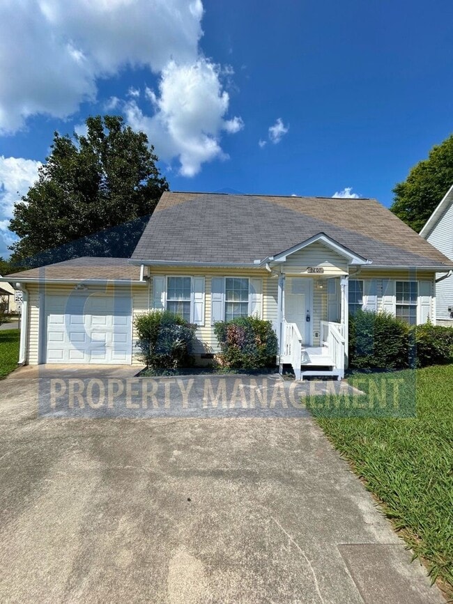 Building Photo - 3-bedroom home w/ single car garage!