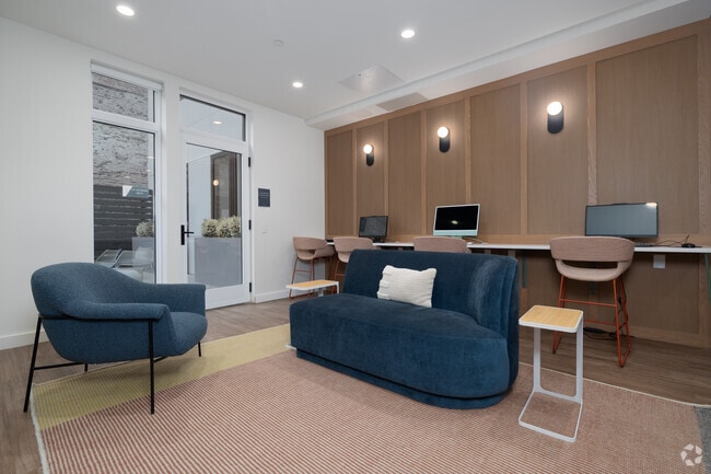 Business Lounge