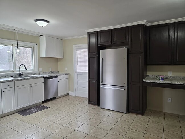 Photo - 202 N Merritt Ave