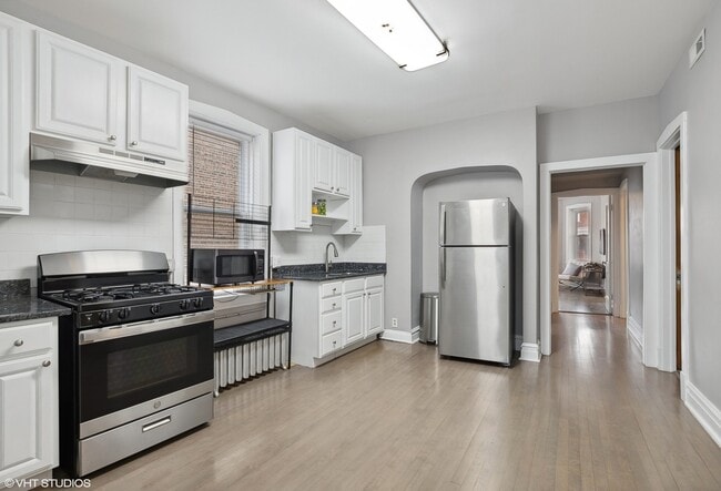 Photo - 3115 N Davlin Ct Unit 1