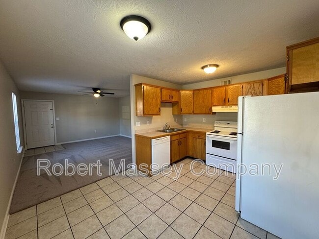 Photo - 230 Highland Blvd Unit #1