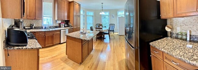 Photo - 202 Martins Ln