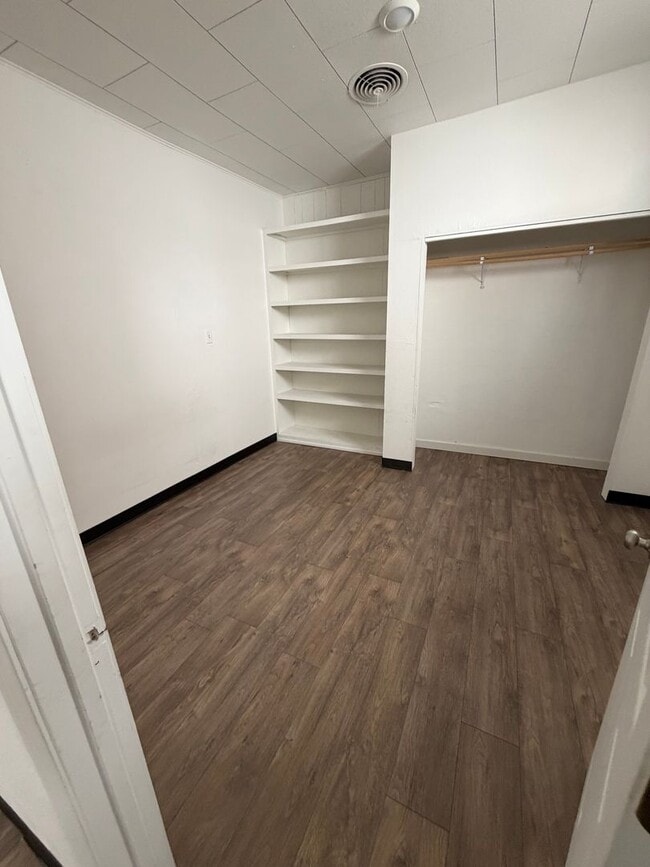 Photo - Price Main Street Triplex Unidad 35 W Main Street  3