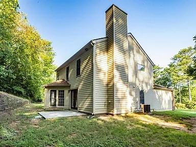 Photo - 4947 Clubgreen Summit